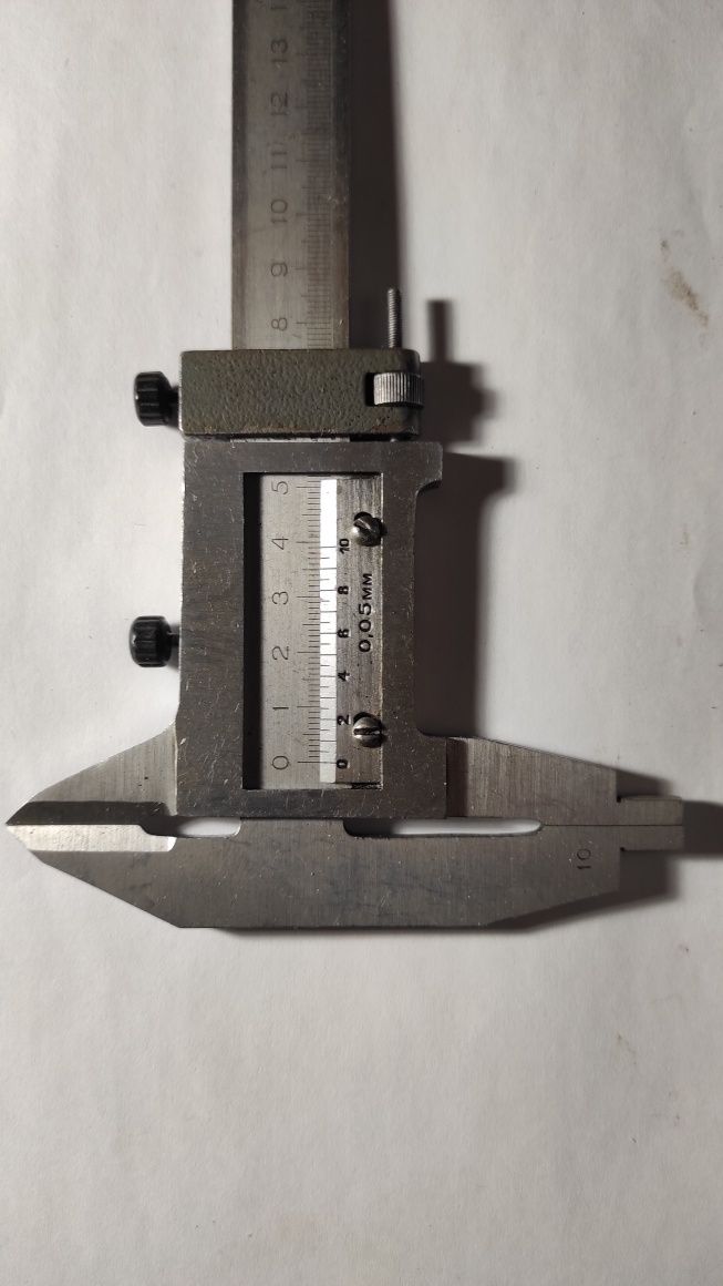 Микрометры и штангенциркуль