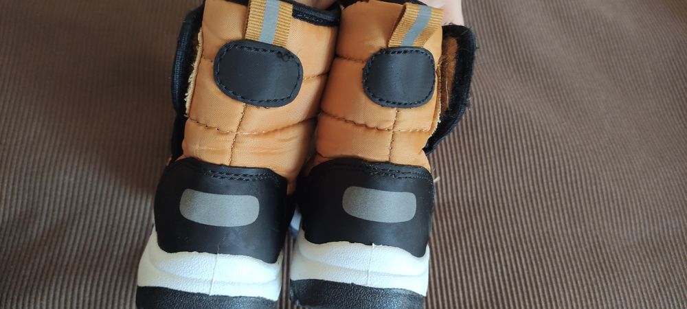 Зимові дитячі чоботи, черевики, сноубуси, розмір 24