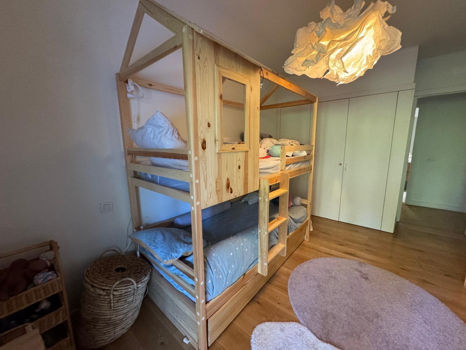 Cama beliche Montessori