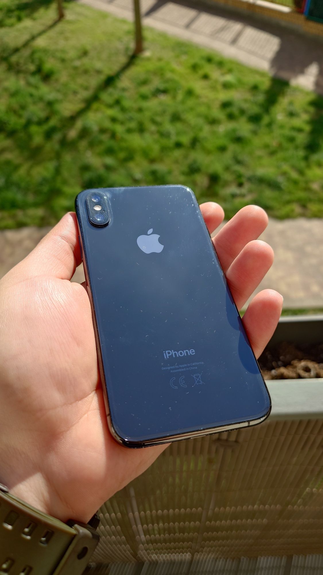 iPhone XS 64gb stan idealny