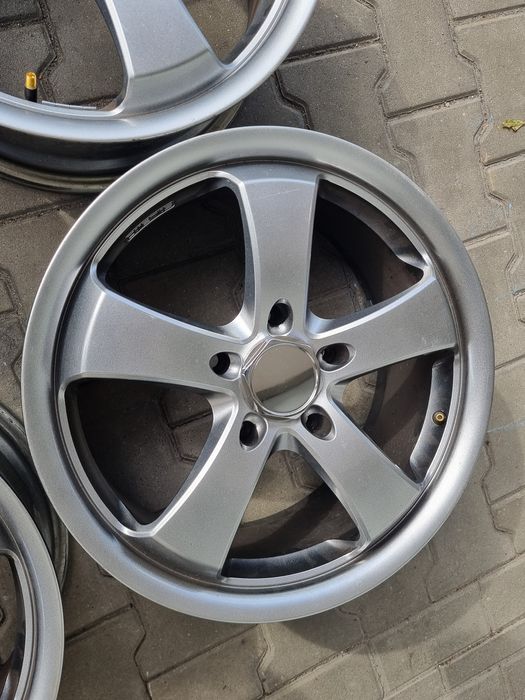 Felgi Stilauto Futura 17" 7,5J 5x130 Cayenne Touareq jak nowe