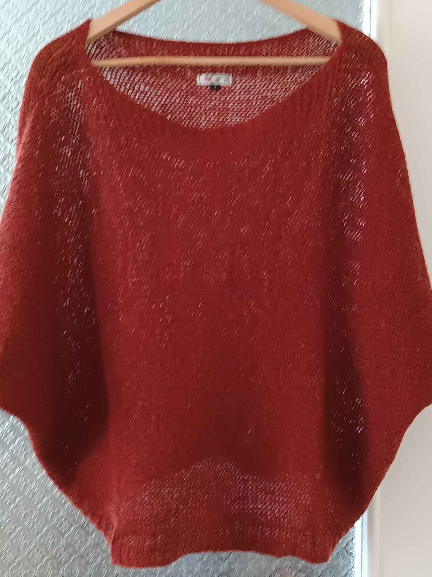 Sweterek nietoperz z wełną