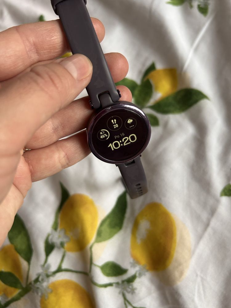 Zegarek smartwatch Garmin Lily Sport fioletowy