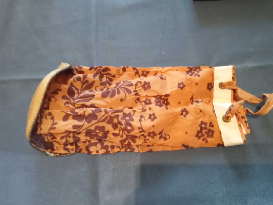 Цветок кованый металл и ваза СССР, Старинные ключи набором. Панно СССР