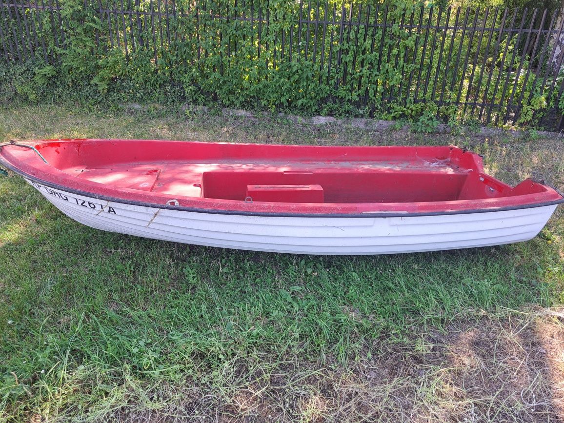 Łódź łódka 4.2m 420cm  motorówka lacht wędkarska turystyczna jezioro