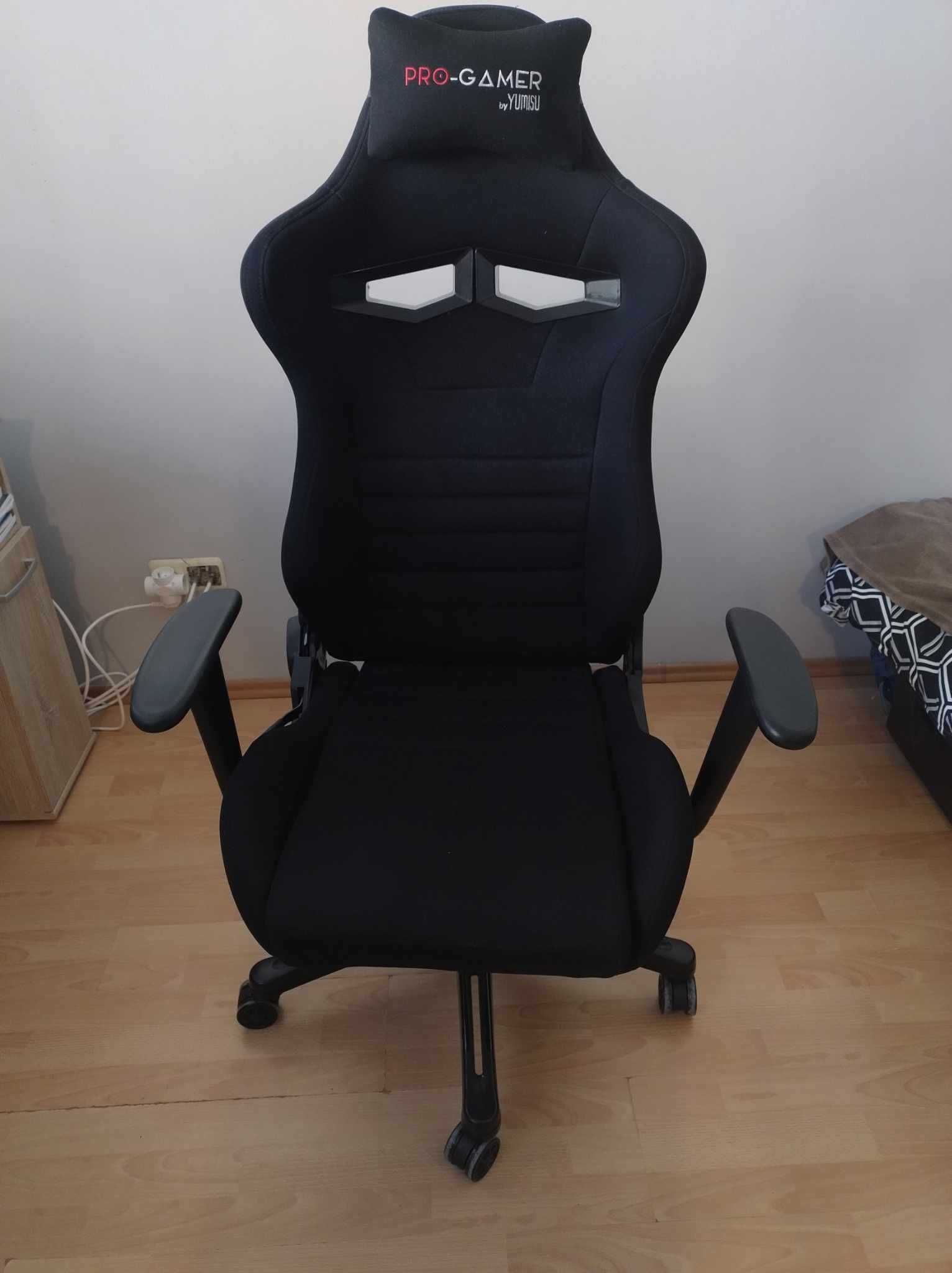 Fotel gamingowy Pro-Gamer
