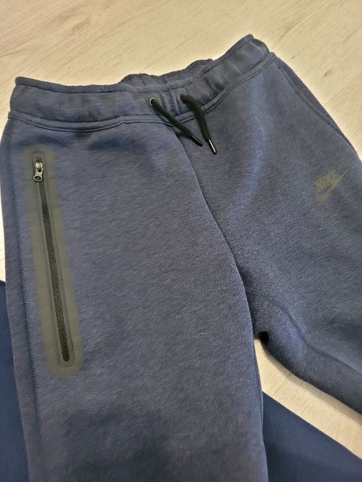 Штани дітячі NIKE Sportswear Tech Fleece нові original