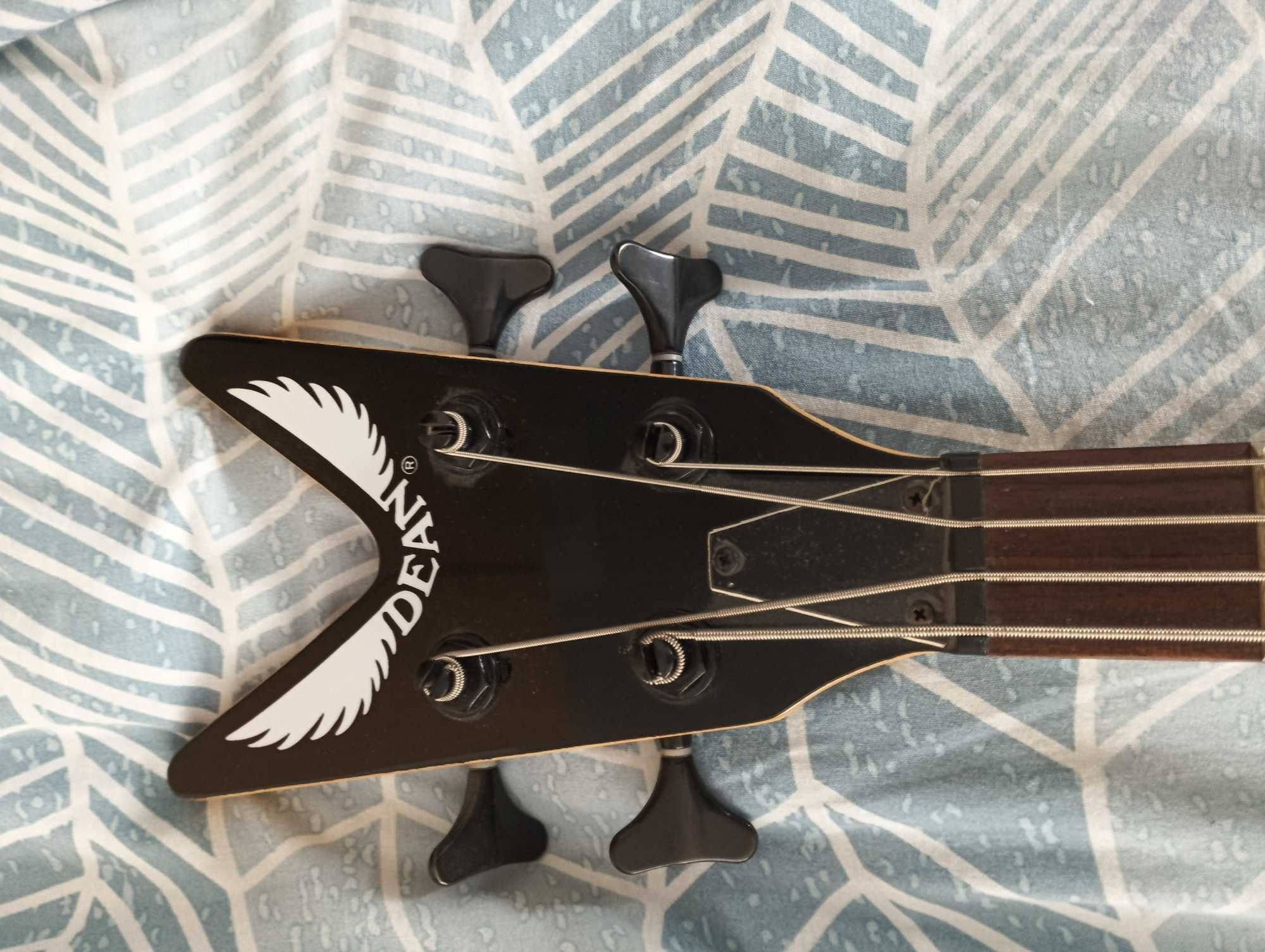 Gitara Basowa Dean Metalman demonator A2 bass