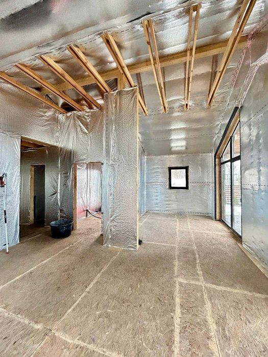 Продаж Будинку .10 хв від міста .Без комісії для покупця