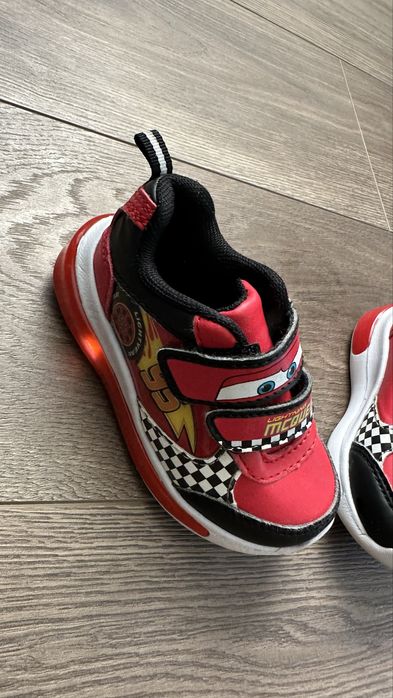 Дитячі кросівки з підсвіткою Disney Cars блискавка Маквін nike adidas