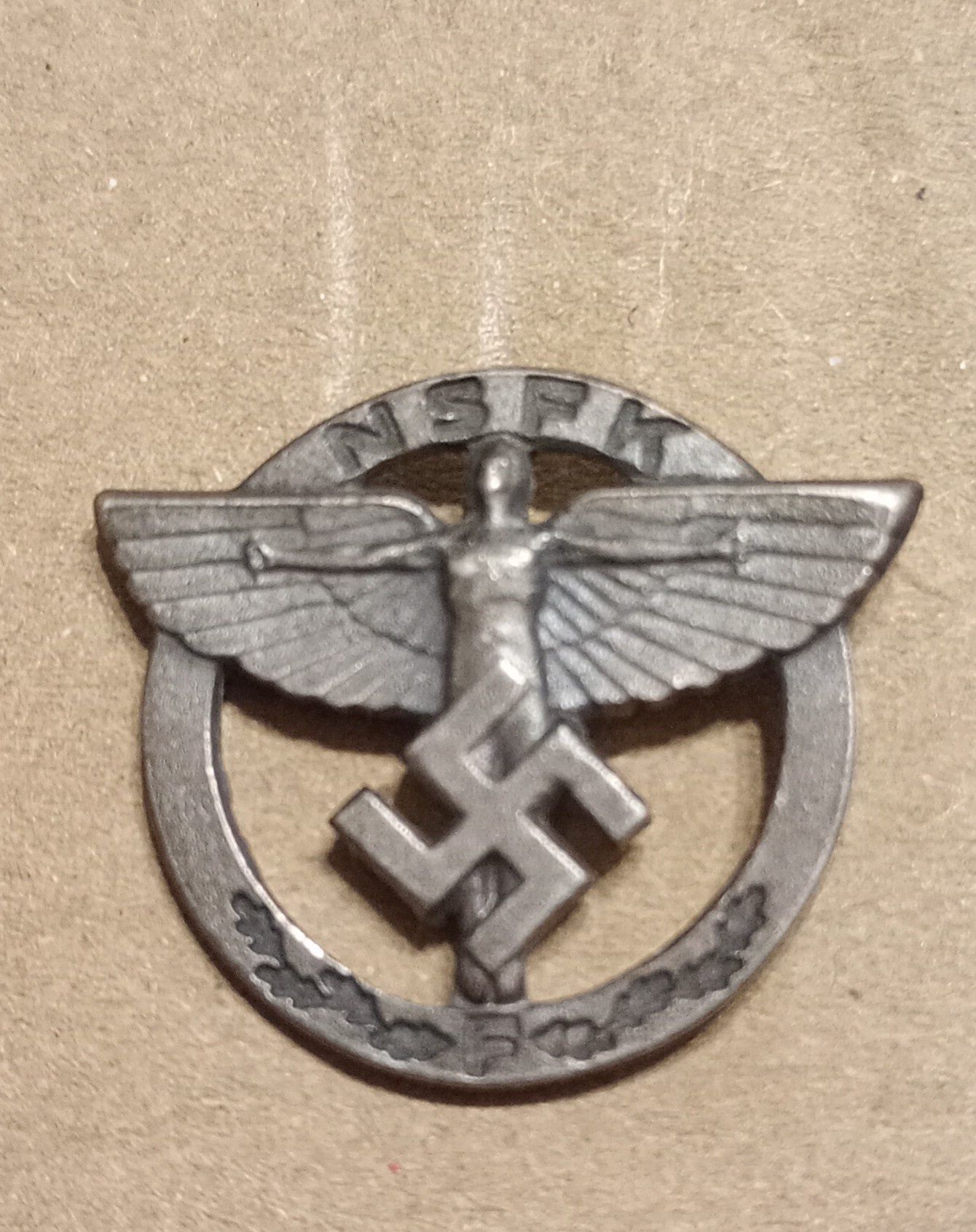 Militaria III Reich Wehrmacht Pin NSFK