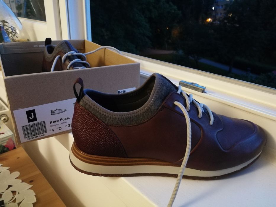 Clarks buty, adidasy, rozmiar 37 skóra