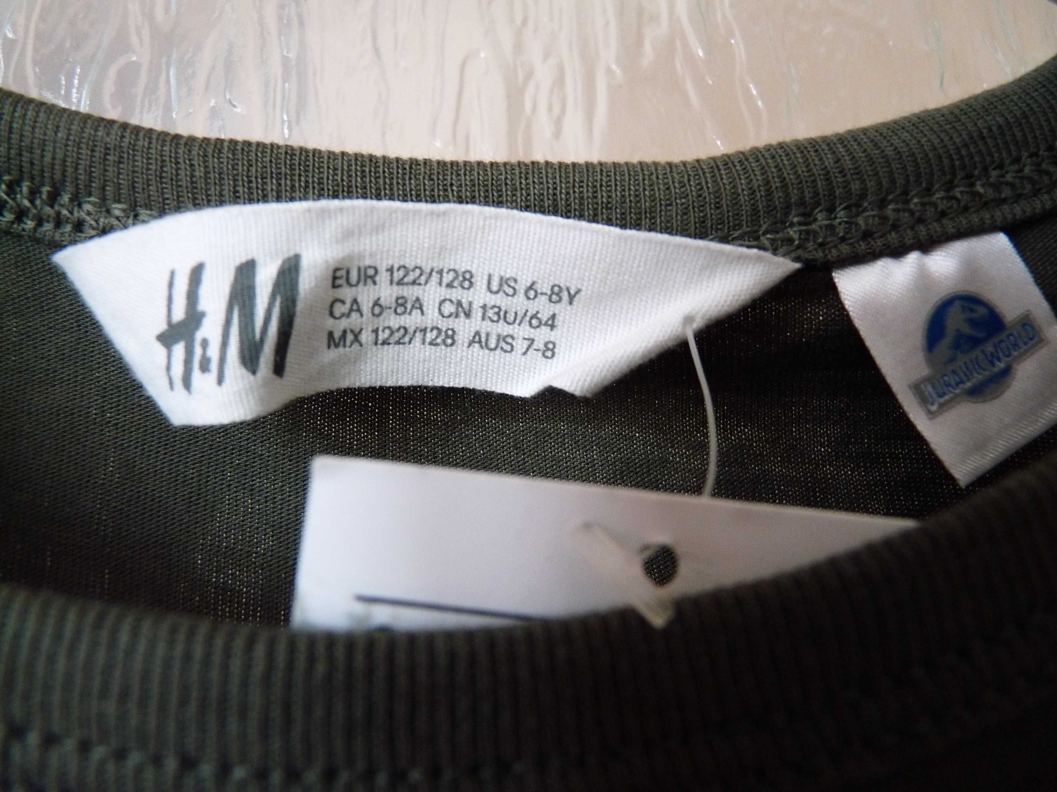 Bluzka z długim rękawem H&M
Rozmiar 122-128 cm / 8 lat