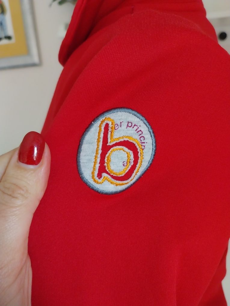 Casaco vermelho Beng per Principesse Tamanho 14 anos, usado duas vezes