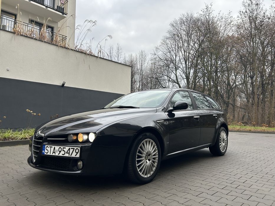 Alfa Romeo 159_1.9JTD*navi*xenon*skóra*niski przebieg_2007rok