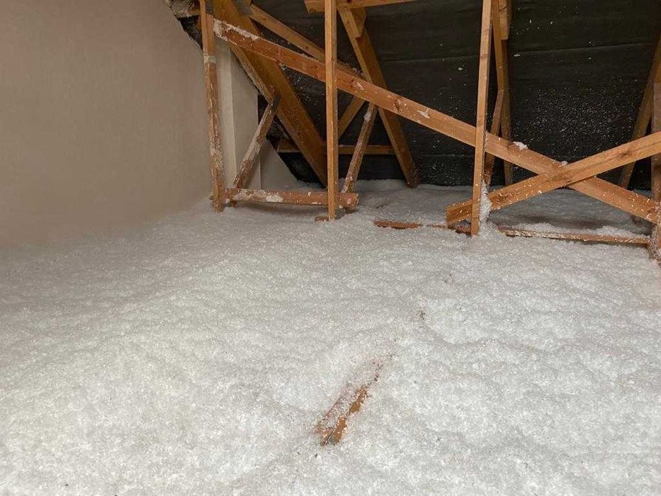 Wdmuchiwanie zasypy wełny, docieplenia, termomodernizacja, poddasza