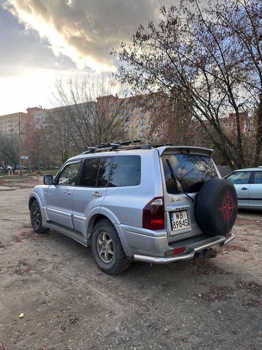 mitsubishi pajero 3