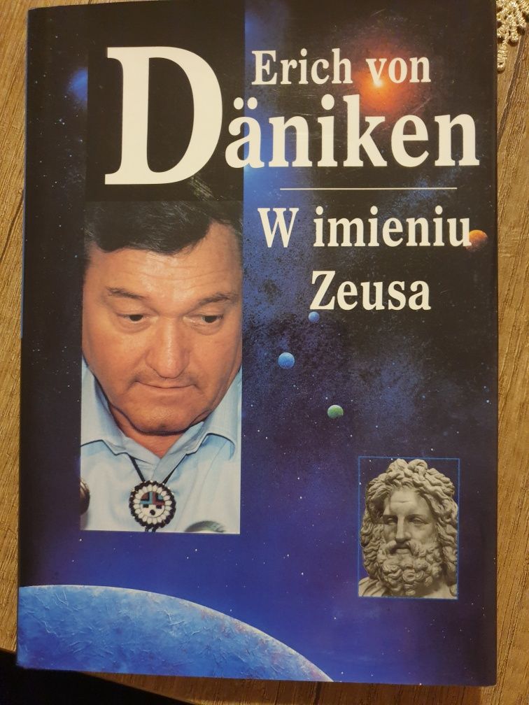 W imieniu Zeusa Erich von Däniken
