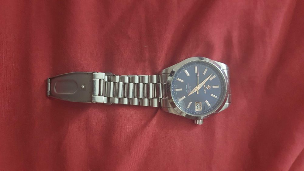 Relógios vários modelos - Negociáveis