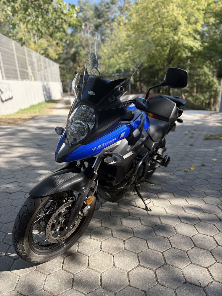 Suzuki vstrom 650  (35kw)