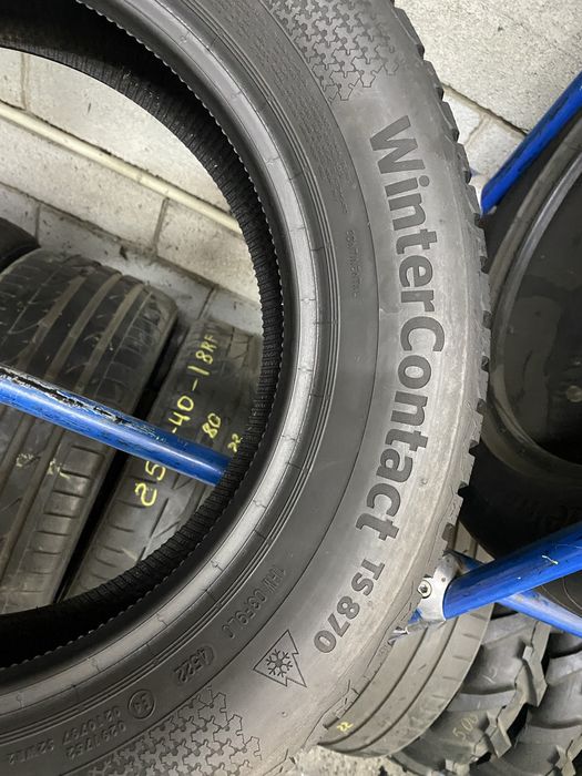 Зимові шини 185/65 R15 (88T) CONTINENTAL