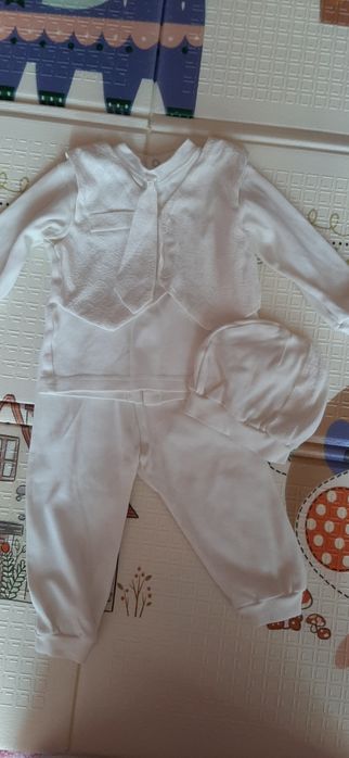 Костюм на хрещення хлопчика.