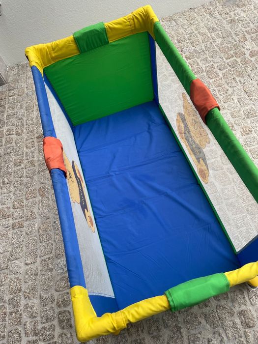 Berço móvel Bruin (fácil de desmontar e transportar)