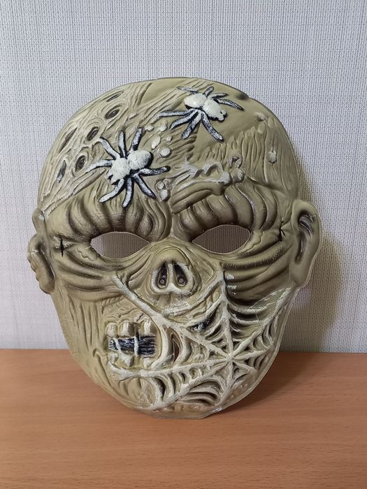 Маска карнавальная