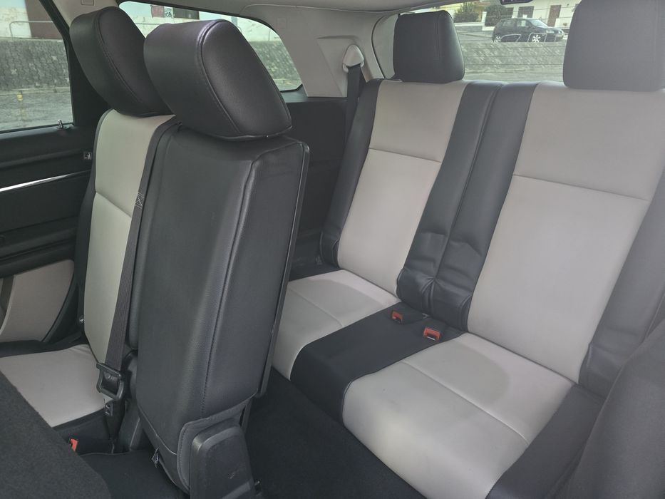 Dodge Journey 130 000km - Motor VW 2.0