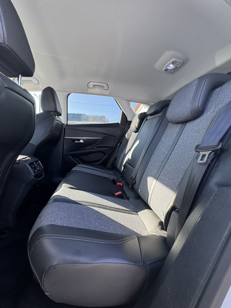 Peugeot 3008 1.2 PureTech Allure 130cv