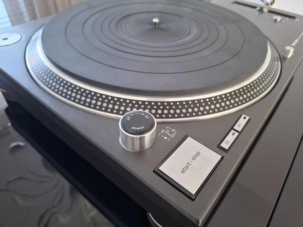 Gramofon Technics SL1210 MK3d