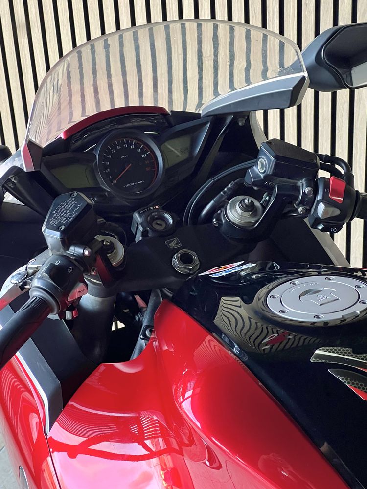 Honda VFR 1200 Ano 2010