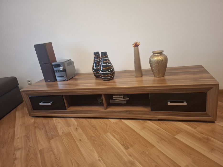 Zestaw mebli do salonu pokoju dziennego komoda rtv stolik kawowy meble