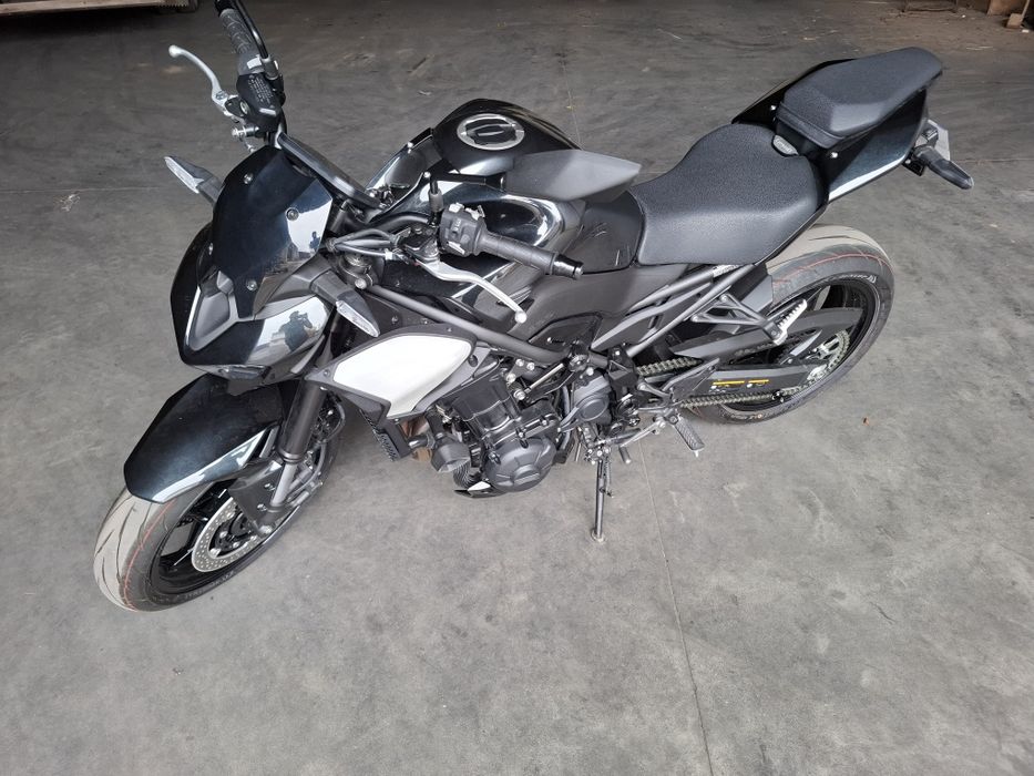 Kawasaki Z900 nova de 7/2025
