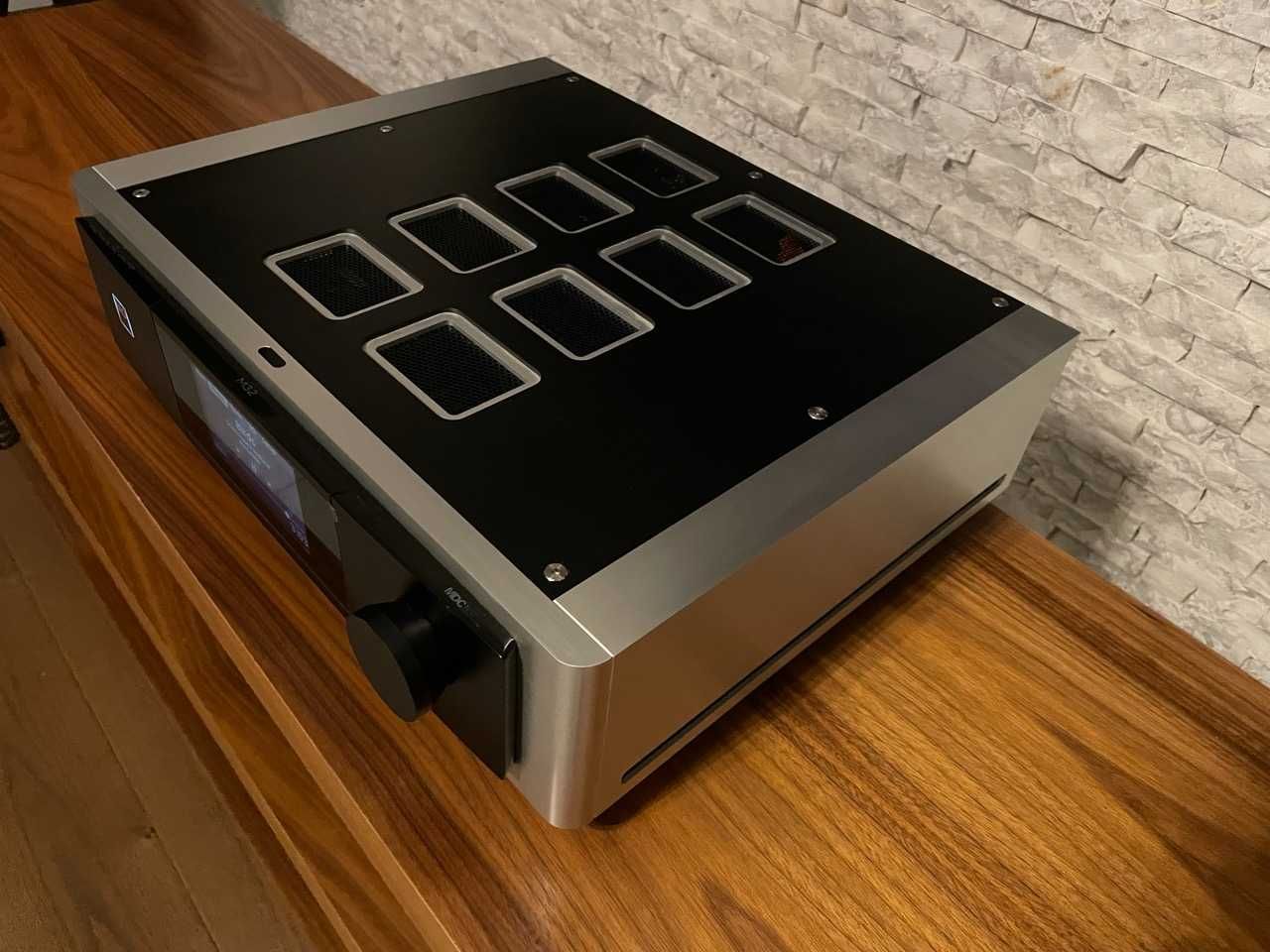 NAD M32 - All in One streamer + wzmacniacz