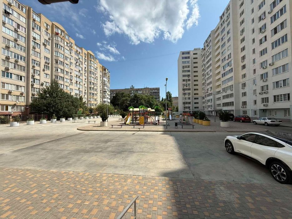 НОВАЯ видовая  2комн на Костанди! ЖК Вернисаж. Есть видео!