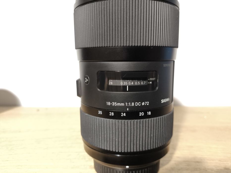 Obiektyw do Nikona Sigma Art 18-35 1.8 DC