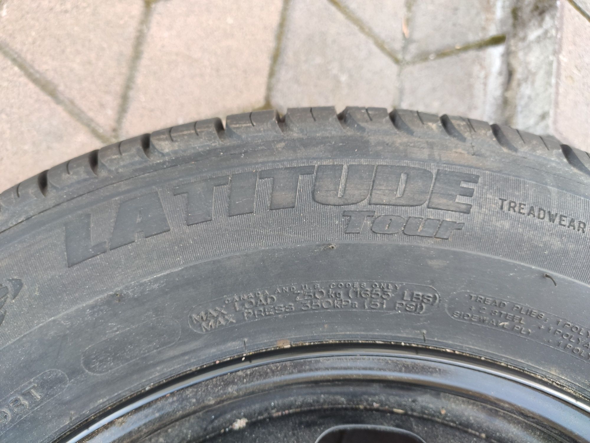 Шина Michelin Latitude Tour 215/65 R16. Нова. Розпаровка