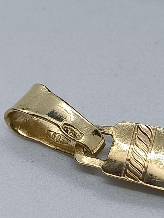 Klasyczny krzyżyk zawieszka ze złota, złoto pr 585