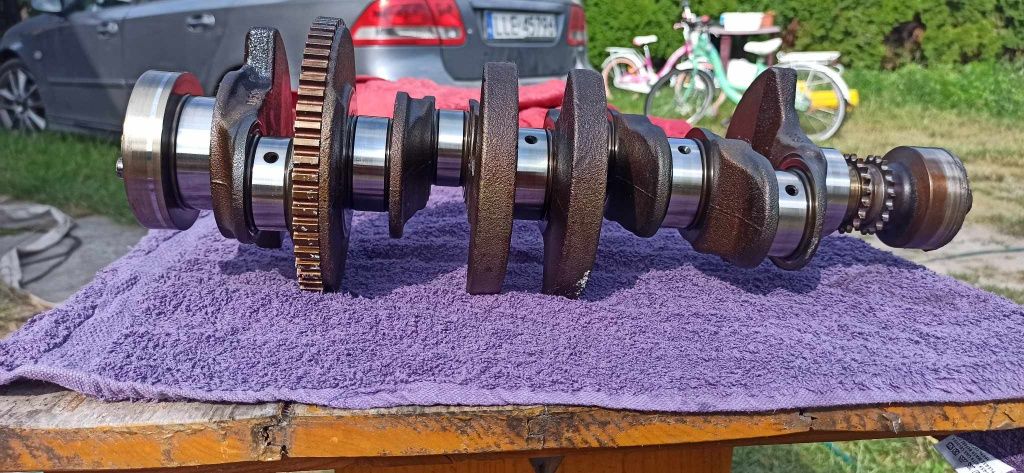 Wał korbowy BMW E90 E60 e46 n42b20 hub90
