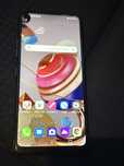 Telefon LG K51S w kolorze różowym