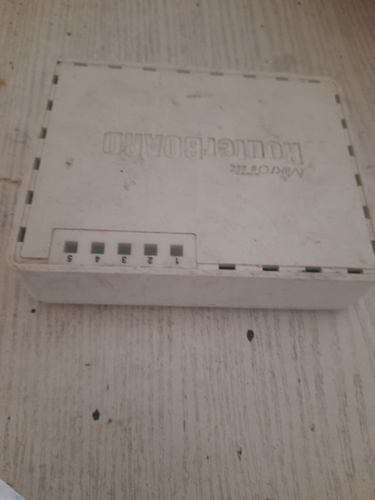 Mikrotik RB750GL