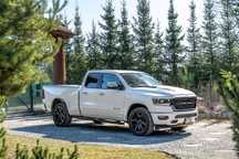 Dodge RAM Dodge RAM 1500 Laramie 5.7 V8 Bogato wyposażony FV23% Leasing Kredyt