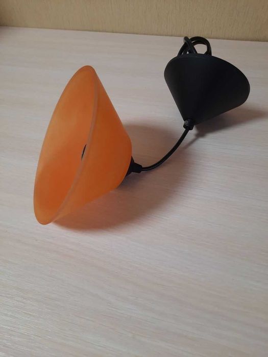 Люстра, плафон для крючка на потолке