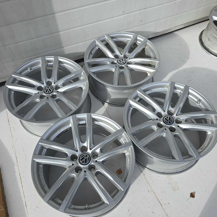 Alufelgi VW PASSAT B7 B8 CC TIGUAN I II Arteon SHARAN 18'' ET30 4x