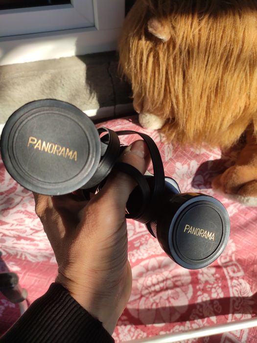 Продам крутий бінокль