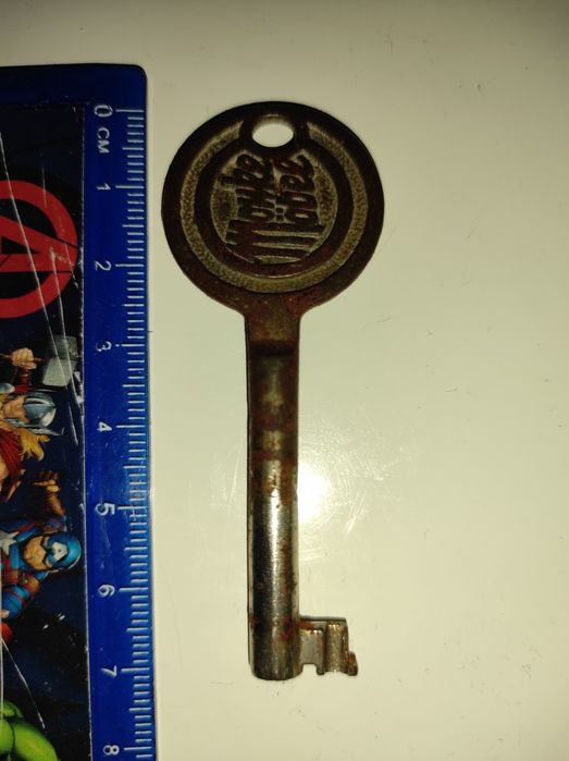 Ключи от старинных комодов