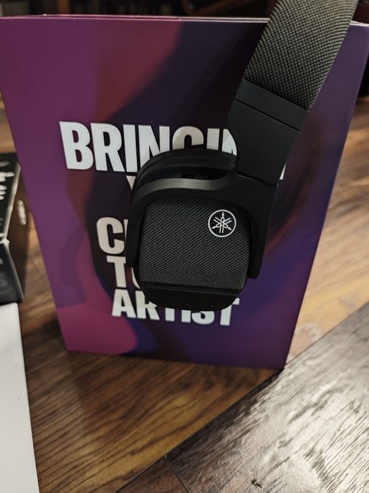 Słuchawki Yamaha YH-L700A bezprzewodowe