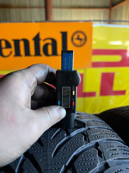 Шини 235/55 r18 104Н Nokian Зима 4шт 2019р (121)