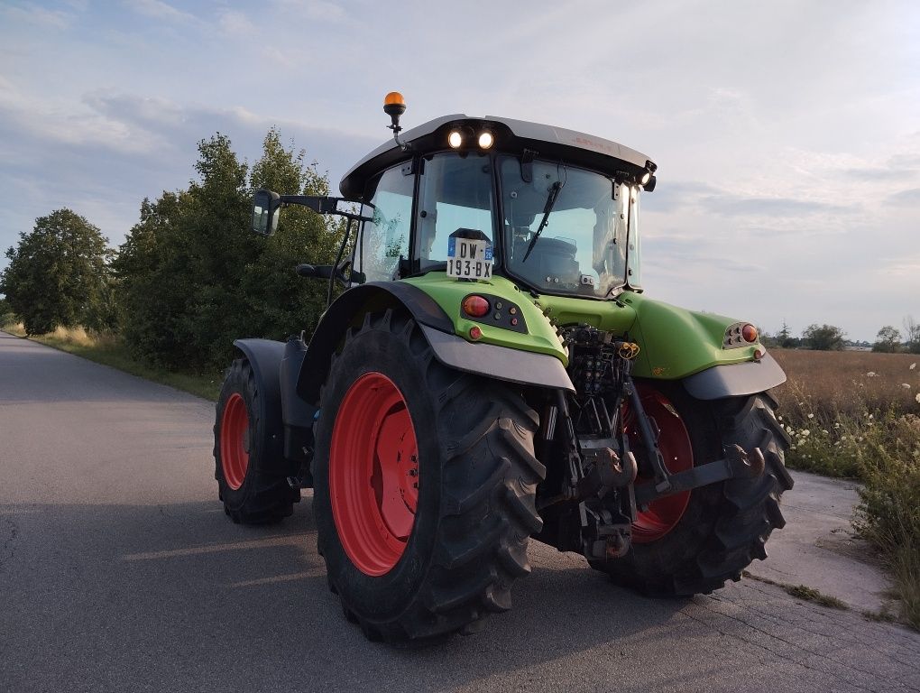 Claas Arion  440